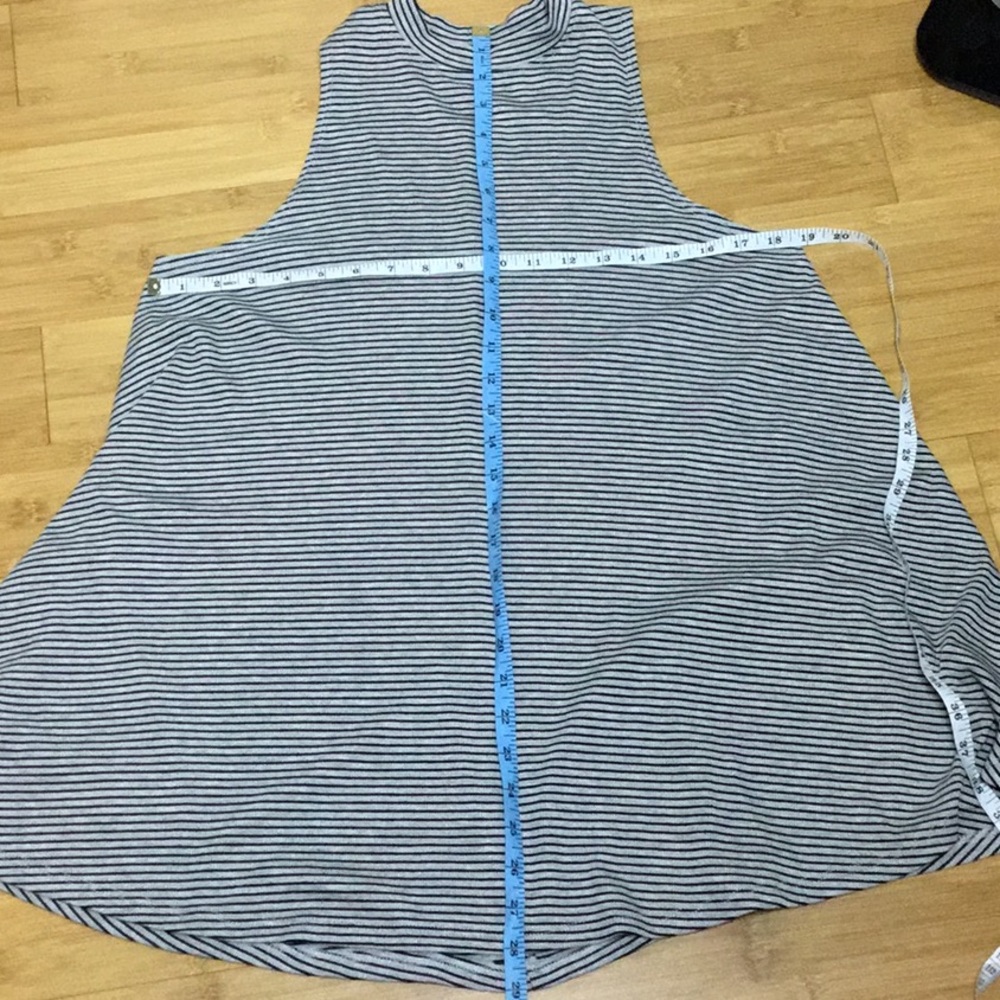 KLd Signature Sleeveless Tunic M - Picture 8 of 8